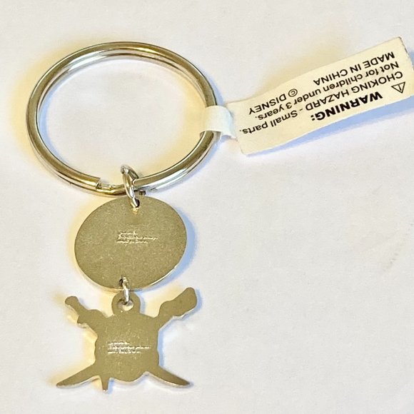 Vintage Disney Pirates of the Caribbean Keychain Keyring Skull Crossbones - Picture 6 of 9
